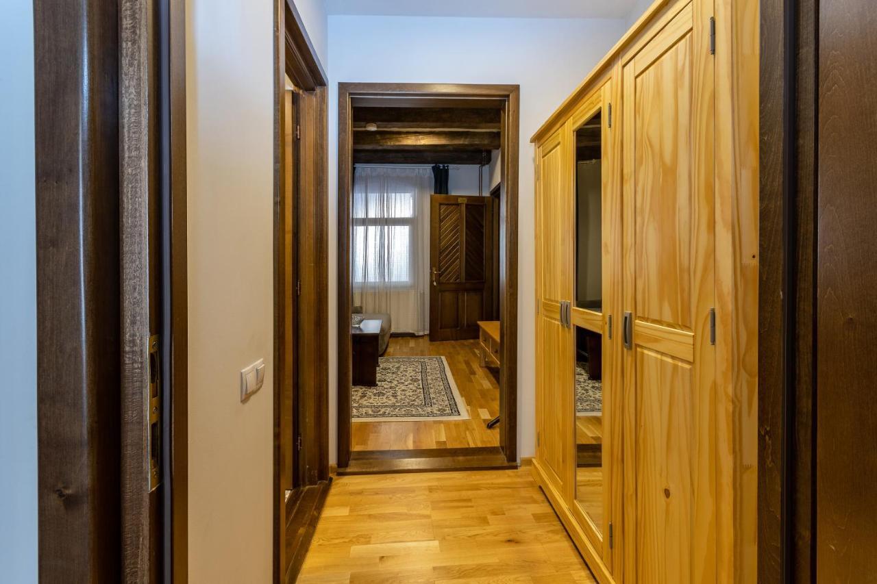 Hotel Wood House Republicii Brašov Exteriér fotografie