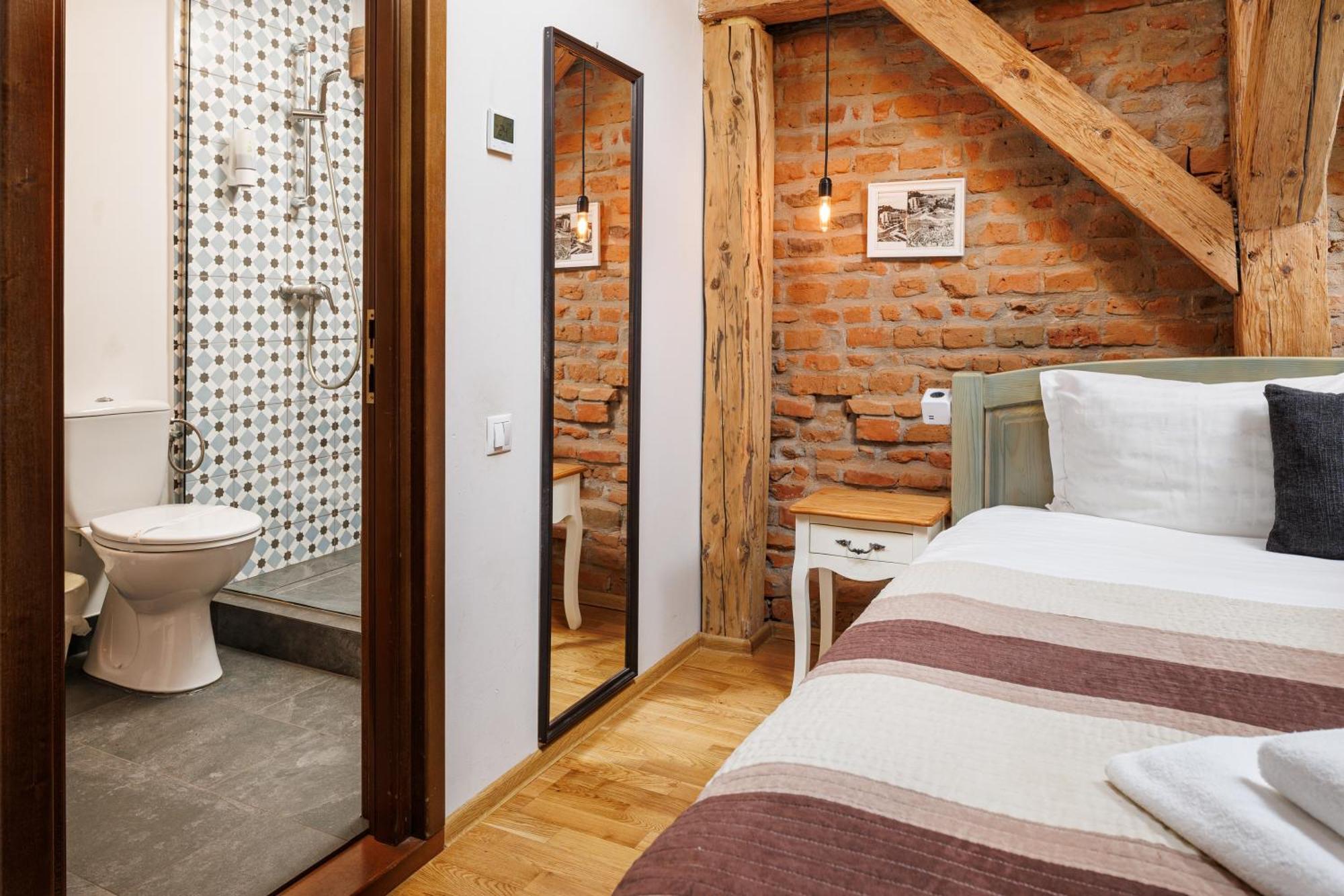 Hotel Wood House Republicii Brašov Exteriér fotografie