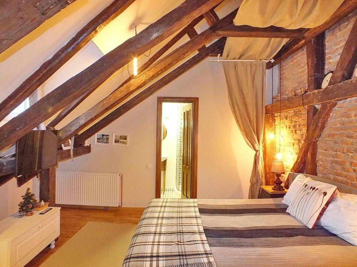 Hotel Wood House Republicii Brašov Exteriér fotografie